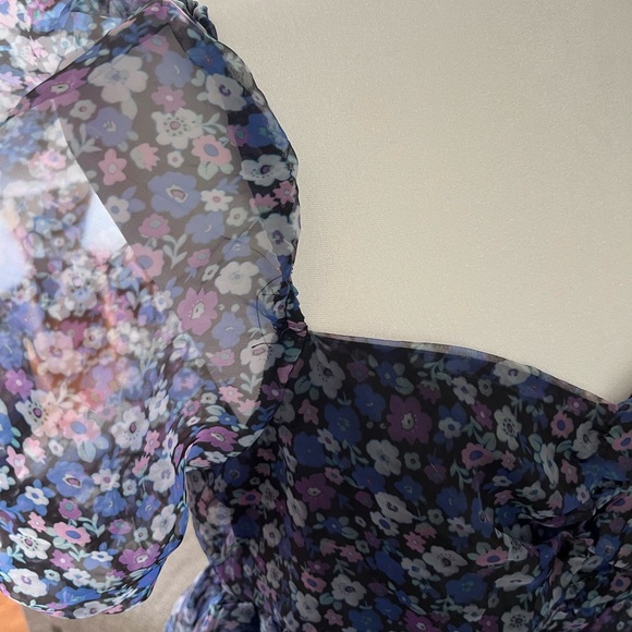 ASOS Floral mini Dress! - Picture 3 of 4